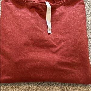 lululemon athletica Short Sleeve Tee in Rust Red Heather